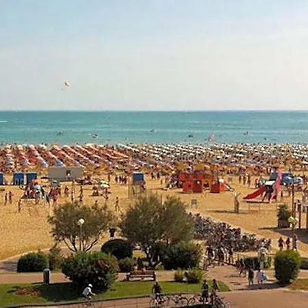 Close To The Sea - Beahost Hotel 3*